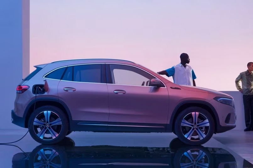 Mercedes-Benz - EQA